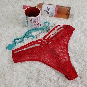VS Red Lace Rings Strappy Very Sexy THONG LARGE